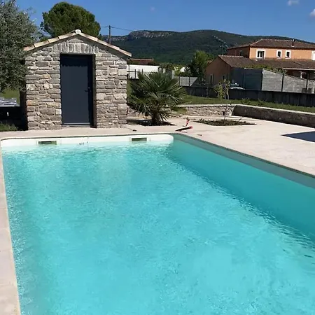 Cocon Aux Portes Des Cévennes Avec Piscine Appartement *