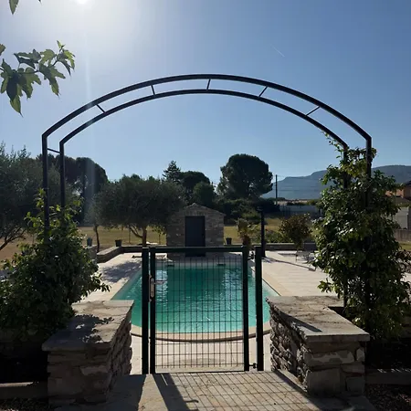 Appartement Cocon Aux Portes Des Cévennes Avec Piscine *