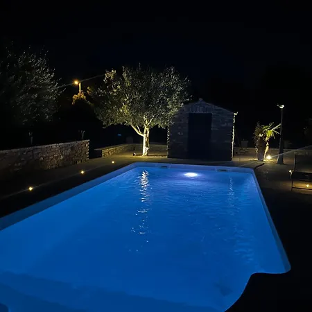 Apartman Cocon Aux Portes Des Cevennes Avec Piscine